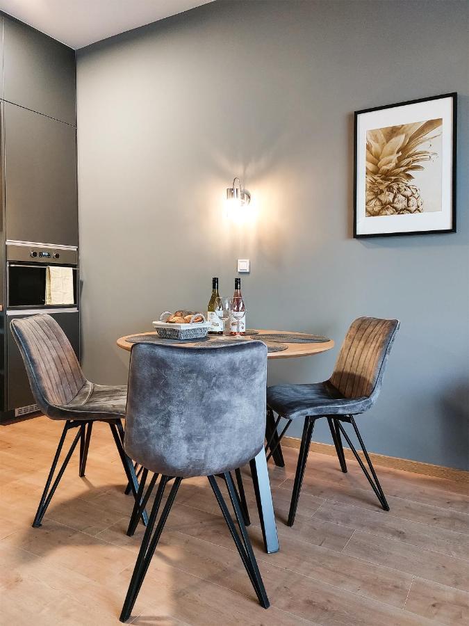 Linden Apartman 107 Glamour (Adults Only) Mosonmagyaróvár المظهر الخارجي الصورة