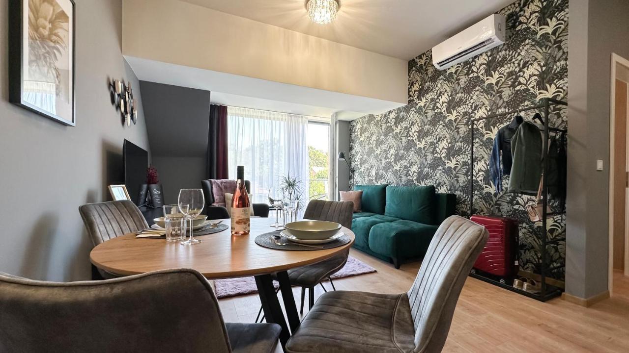 Linden Apartman 107 Glamour (Adults Only) Mosonmagyaróvár المظهر الخارجي الصورة