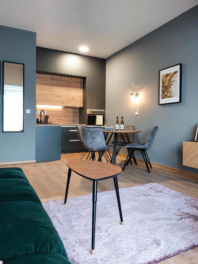 Linden Apartman 107 Glamour (Adults Only) Mosonmagyaróvár المظهر الخارجي الصورة