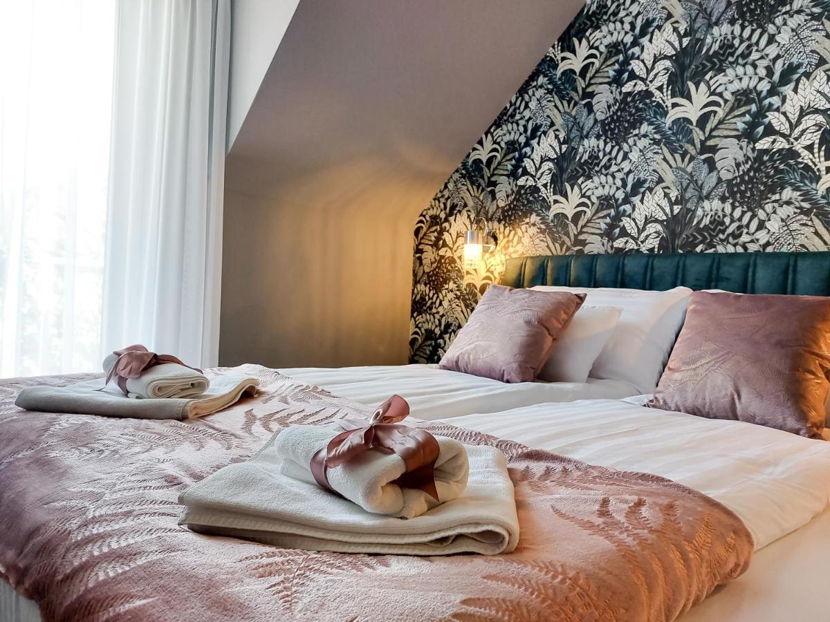 Linden Apartman 107 Glamour (Adults Only) Mosonmagyaróvár المظهر الخارجي الصورة